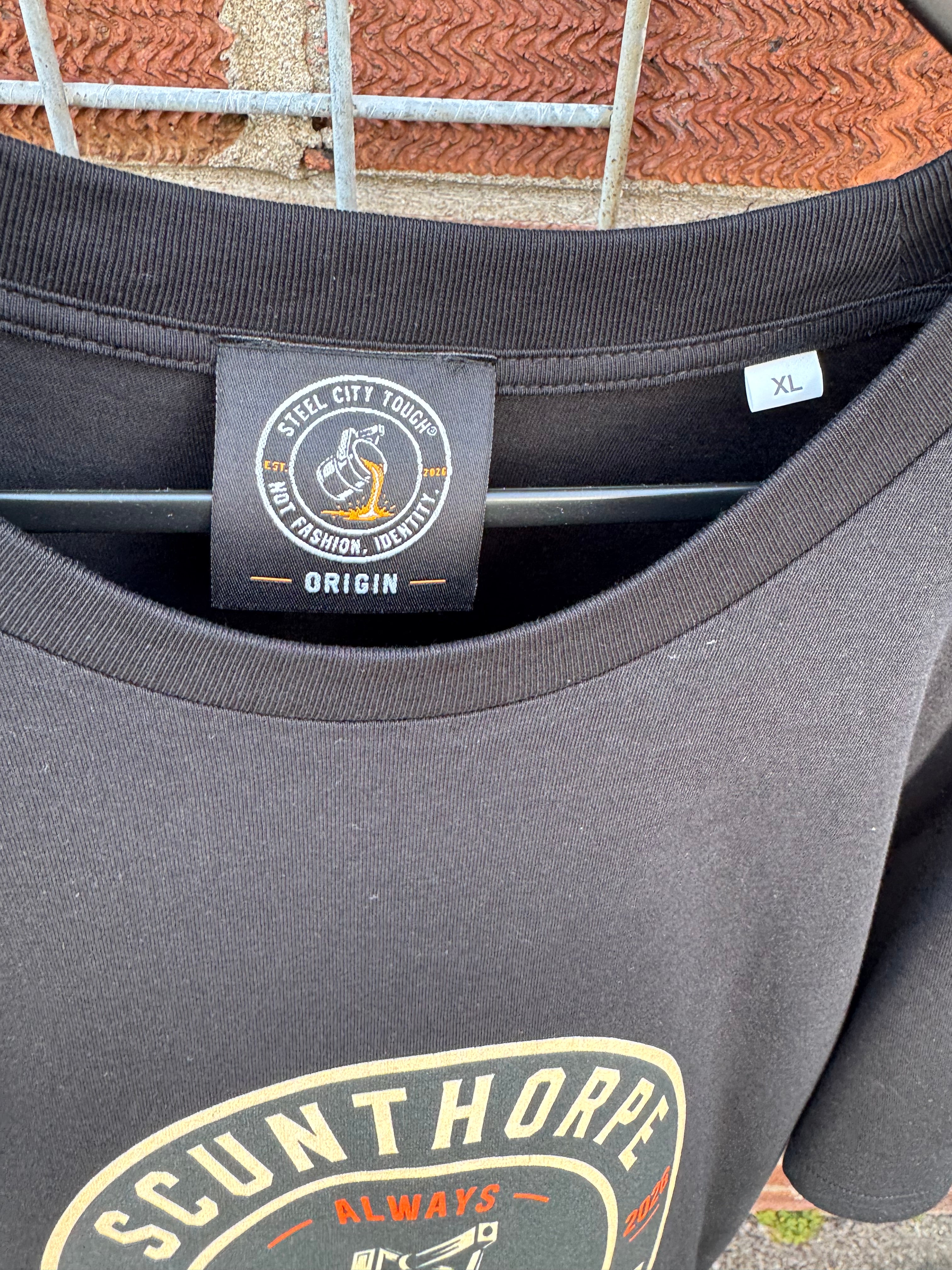 SCUNTHORPE ORIGIN T-SHIRT.100% PREMIUM ORGANIC COTTON.